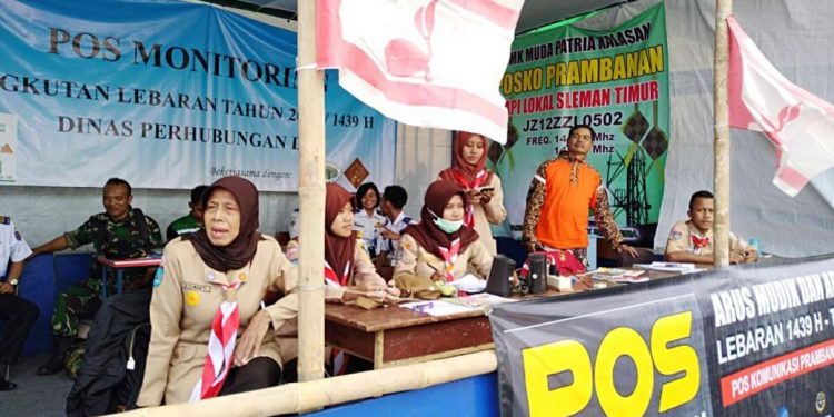 FOTO : Kunjungan Tim Kwarda DIY di Posko Tempel dan Posko Prambanan