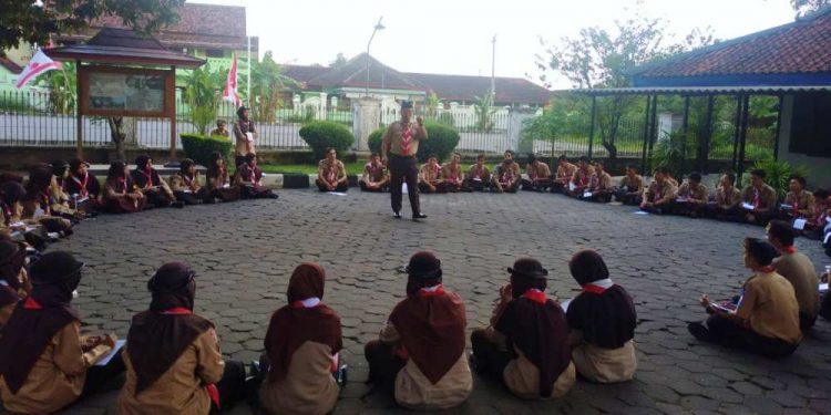 Peserta PIMR VIII Tingkat Nasional Tahun 2019 Mendapatkan Materi dari Pelatih Pusdiklatnas Gerakan Pramuka