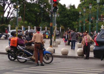 Pramuka Kota Yogyakarta Bantu Pengamanan Arus Mudik Lebaran