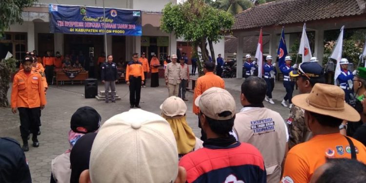 Peserta EDT 2019 Tiba di Kulon Progo Langsung Melaksanakan Apel Penyerahan Pataka dari Bantul