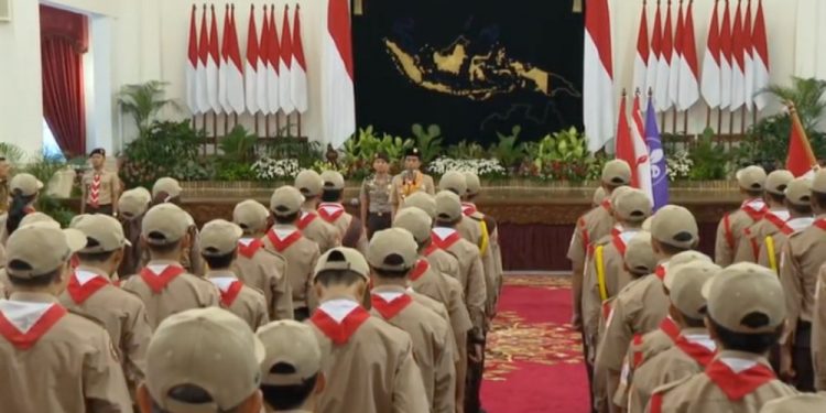 Presiden Joko Widodo Melepas Kontingen Jambore Pramuka Dunia XXIV di Istana Negara