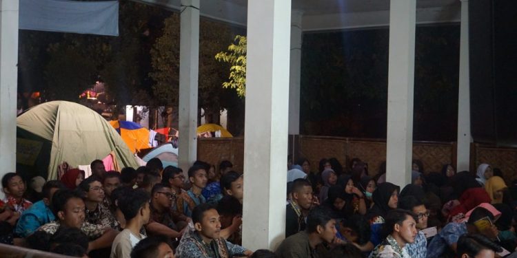 Peserta KBPJ 2019 Serius Menyimak Ulasan UU Keistimewaan dari Kak Sari Murti