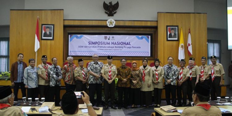 Kak Bachtiar Sampaikan Sambutan Ka Kwarnas dalam Simposium Nasional UGM dan Gerakan Pramuka Benteng Pancasila