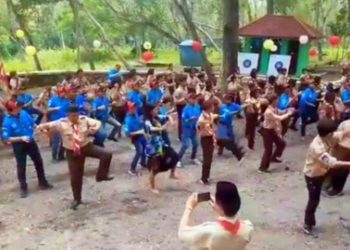 Serunya Anggota Pramuka New Caledonia Menari Beksan Wanara