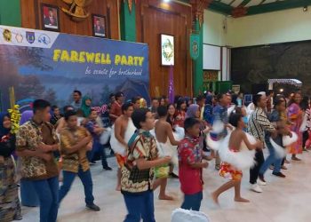 Tarian Waipeipei dan Maumere Menjadi Penutup Acara Farewell Party Kunjungan Pramuka New Caledonia