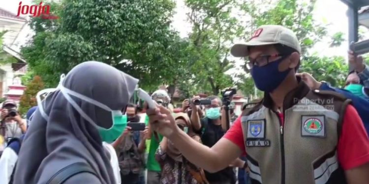 Pramuka Terlibat Langsung dalam Tim Gugus Tugas COVID-19 di Wisma Singgah Tenaga Kesehatan DIY