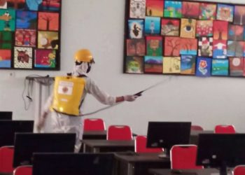 Pramuka Peduli Kwarcab Kota Yogyakarta Lakukan Penyemprotan Disinfektan di Sejumlah Gugusdepan