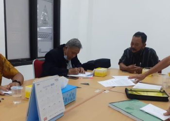 Serah Terima Pengurus Pusdiklatda Disaksikan oleh Sekretaris Kwarda