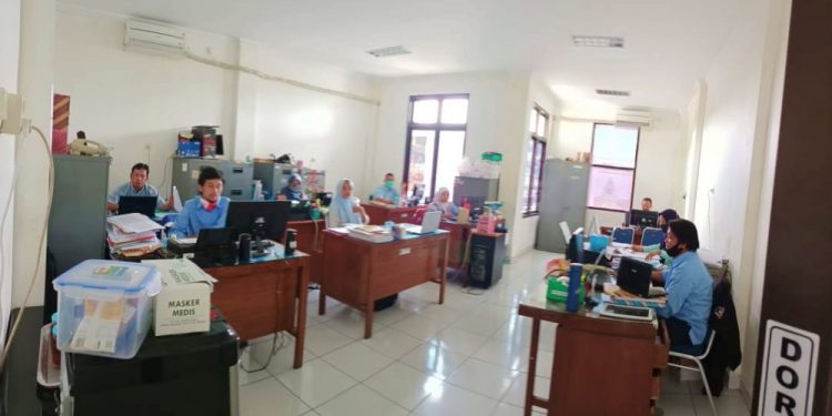 Tahun Baru, Semangat Baru Para Staf Mendukung Operasional Kwarda DIY