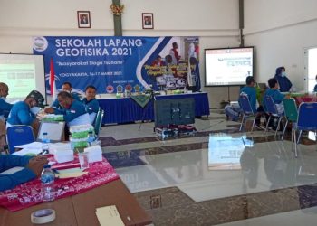 Hari Kedua Sekolah Lapang Geofisika, Pramuka DIY Ikuti Secara Daring dan Luring