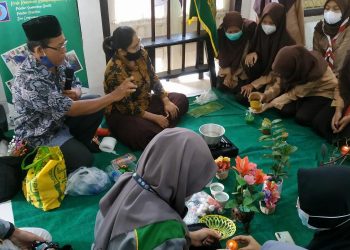 Anggota dan Calon Anggota Saka Kalpataru Sleman Antusias Berlatih Pengelolaan Sampah Mandiri