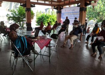 Anggota Pramuka Turut Terlibat dalam Pelaksanaan Vaksinasi COVID-19 Massal di Graha Wana Bhakti Yasa Amongrogo