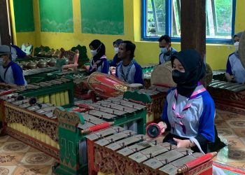 Hari Ketiga Peningkatan SDM, Saka Pariwisata DIY Berkunjungan ke Desa Wisata Pentingsari Sleman