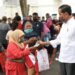Karya Bakti Lebaran 2022, Presiden Joko Widodo Bagikan Sembako di Gedung Agung Yogyakarta