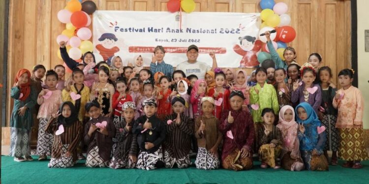 Hari Anak Nasional 2022, Pramuka UAD Gelar Festival di Desa Kepek