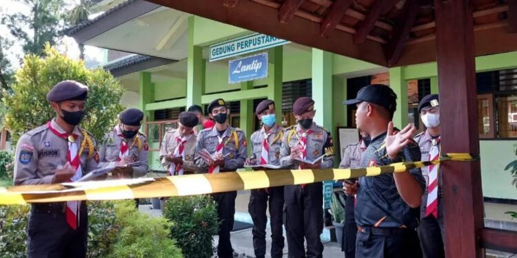 Saka Bhayangkara Seyegan Optimalkan Latihan Krida TPTKP Secara Teori dan Praktik