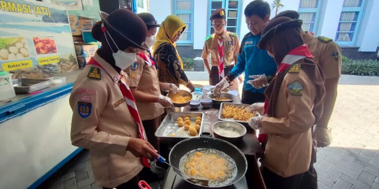Materi Gemar Ikan dan Pembuatan Nuget Jadi Agenda Latihan Rutin Saka Bahari Kota Yogyakarta Hari Ini
