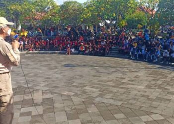 Pembukaan World Cleanup Day Tahun 2022 di Pasar Ngasem, Kak Krido Apresiasi para Relawan yang Merupakan Agen Perubahan