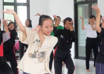 Belasan Penggalang Ikuti Pelatihan Tari Kreasi Gaya Yogyakarta yang Digelar Sanggar Cikal Kembar Kwarda DIY