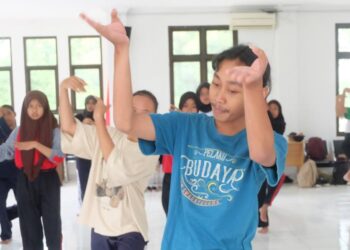 Tutorial Tari Prawiratama oleh Kak Ganggas, Kreasi Gaya Yogyakarta Pramuka Istimewa