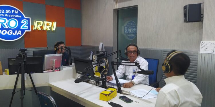 Dialog Interaktif di RRI Pro 2 Yogyakarta, Ketua Kwarcab Sleman Jelaskan Secara Rinci Barata 37