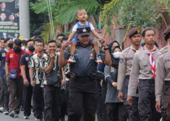 Peringati HUT ke-11, Saka Bhayangkara Ranting Seyegan Selenggarakan Jalan Sehat dan Bakti Sosial
