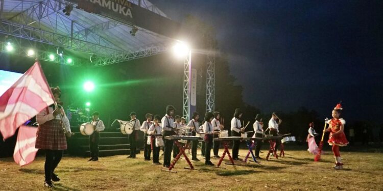Semarak dan Penuh Kreasi, Festival Drum Band di FPJ 2023