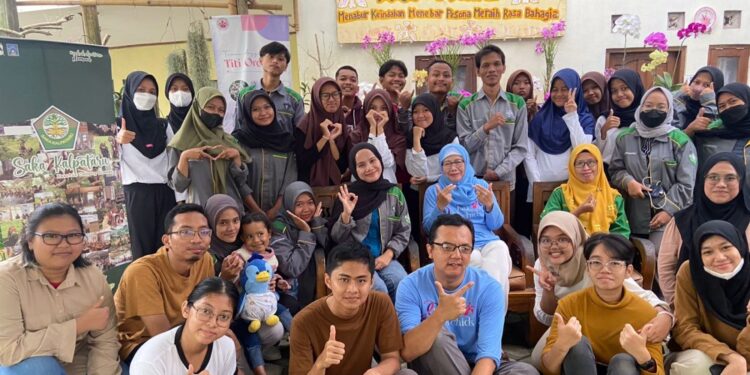 Latihan Krida, Saka Kalpataru Sleman Asah Keterampilan Budidaya dan Pencakokan Anggrek