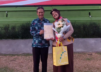 Kilau Gemilang Pelantikan Pramuka Garuda Salah Satu Dewan Ambalan Ratnaningsih