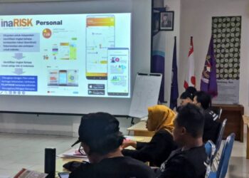 Peserta Bimtek Penerapan SPAB di Gugusdepan Kwarda DIY Mendapatkan Materi inaRISK Personal, Aplikasi Kebencanaan
