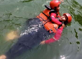 Saka Bhayangkara Seyegan Gelar Latihan Rutin dengan Materi Water Rescue