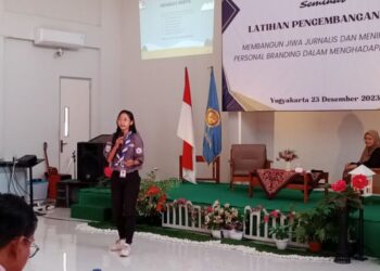 PusbangJusinfo Kwarda DIY Kenalkan Pewarta Istimewa di Kampus AMA Yogyakarta