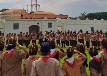 Serunya Pesta Siaga Gugusdepan 04.001-04.002 Pangkalan SDN Lempuyangwangi di Museum Benteng Vrederburg