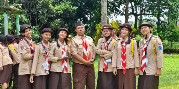 Pramuka SMKN 1 Yogyakarta Juara 3 Penilaian Pembangunan Tenda di Kemah Saka Kalpataru Kota Yogyakarta 2024