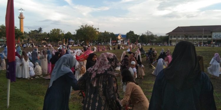 Dewan Kerja Ranting Wonosari Bantu Kelancaran Salat Idul Fitri 1445 H