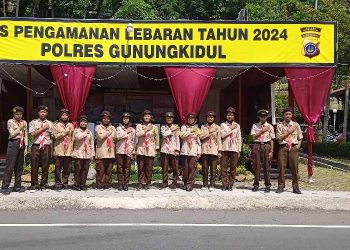 Pramuka SMAN 1 Patuk Ikut Berpartisipasi dalam Aksi Karya Bakti Lebaran 2024