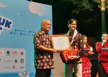 Puncak Peringatan HKB 2024 DIY, Fasilitator SPAB Menerima Penghargaan Khusus