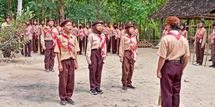 Selama 3 Hari, SMP Negeri 4 Playen Gelar Kemah Bakti Penggalang di Tegal Arum Adventure Park