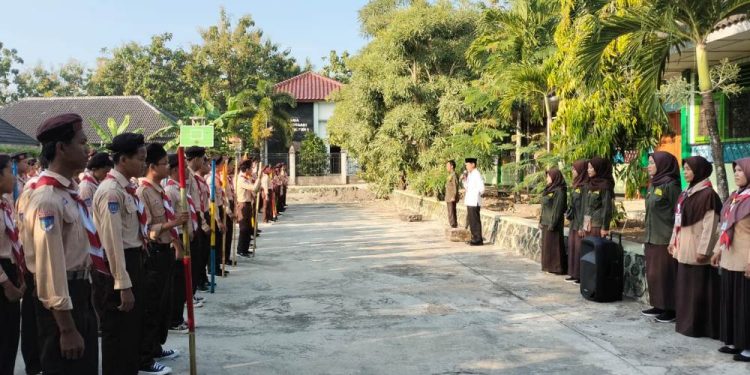 Kamabigus MTsN 4 Gunungkidul Lepas 23 Regu Penggalang Ikuti Kemah di Buper Tegalarum