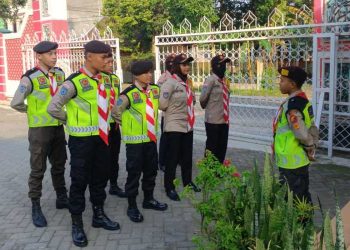 Anggota Saka Bhayangkara Seyegan Bantu Pengamanan Syawalan PGRI Kabupaten Sleman