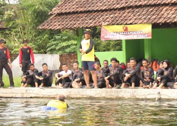 Saka Bhayangkara Seyegan Latihan Rutin Pendalaman Materi Water Rescue dan Pengenalan Perahu Kano