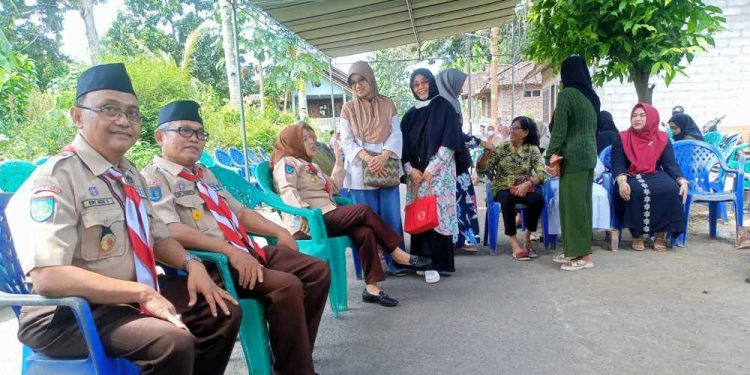 Jajaran Pengurus Kwarda DIY ke Rumah Duka, Memberikan Penghormatan Terakhir untuk Almarhum Kak Bukhori