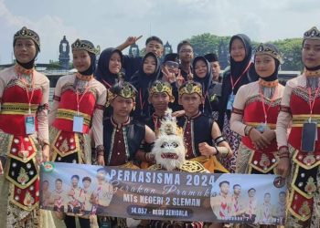 Bersama Ribuan Peserta, Kontingen MTs Negeri 2 Sleman Ikuti Perkasisma IV DIY Tahun 2024
