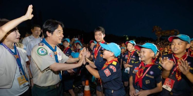 Presiden Taiwan Membuka Jamboree Nasional Pramuka ke-12 Scout of China : Semua Peserta Harus Bergembira