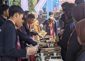 Di Festival Pramuka Jogja 2024, Pengunjung Mendapat Tambahan Wawasan melalui Workshop Pengolahan Ikan