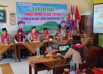 Upaya Penguatan Kelembagaan Melalui Akreditasi Gugusdepan, Kwarda DIY Melakukan Monev ke SDN Wonosari VI