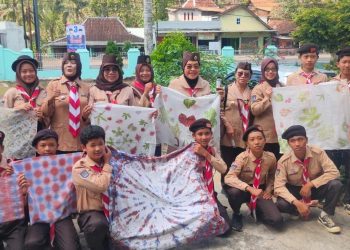 Tim Monev Uji Coba SKPI Kwarda DIY Kunjungi SMP Negeri 1 Saptosari Gunungkidul