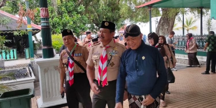 Peserta Workshop Pengembangan Kampung Pramuka Berkunjung ke Kraton Yogyakarta