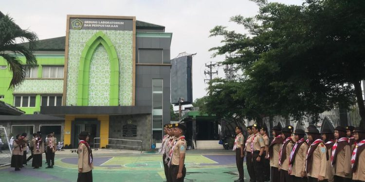 Sertakan Doa dan Harapan, Pramuka MAN 1 Yogyakarta Laksanakan Upacara Pelepasan Duta KPMN