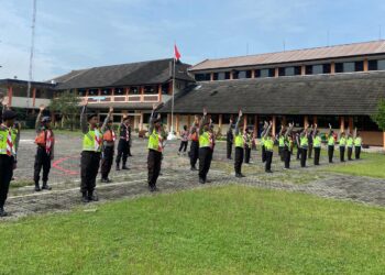 Latihan Rutin, Anggota Saka Bhayangkara Seyegan Perdalam Materi Krida Lantas dan Turjawali